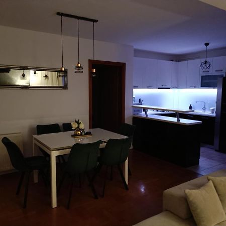 Arena Apartment Осиек Екстериор снимка
