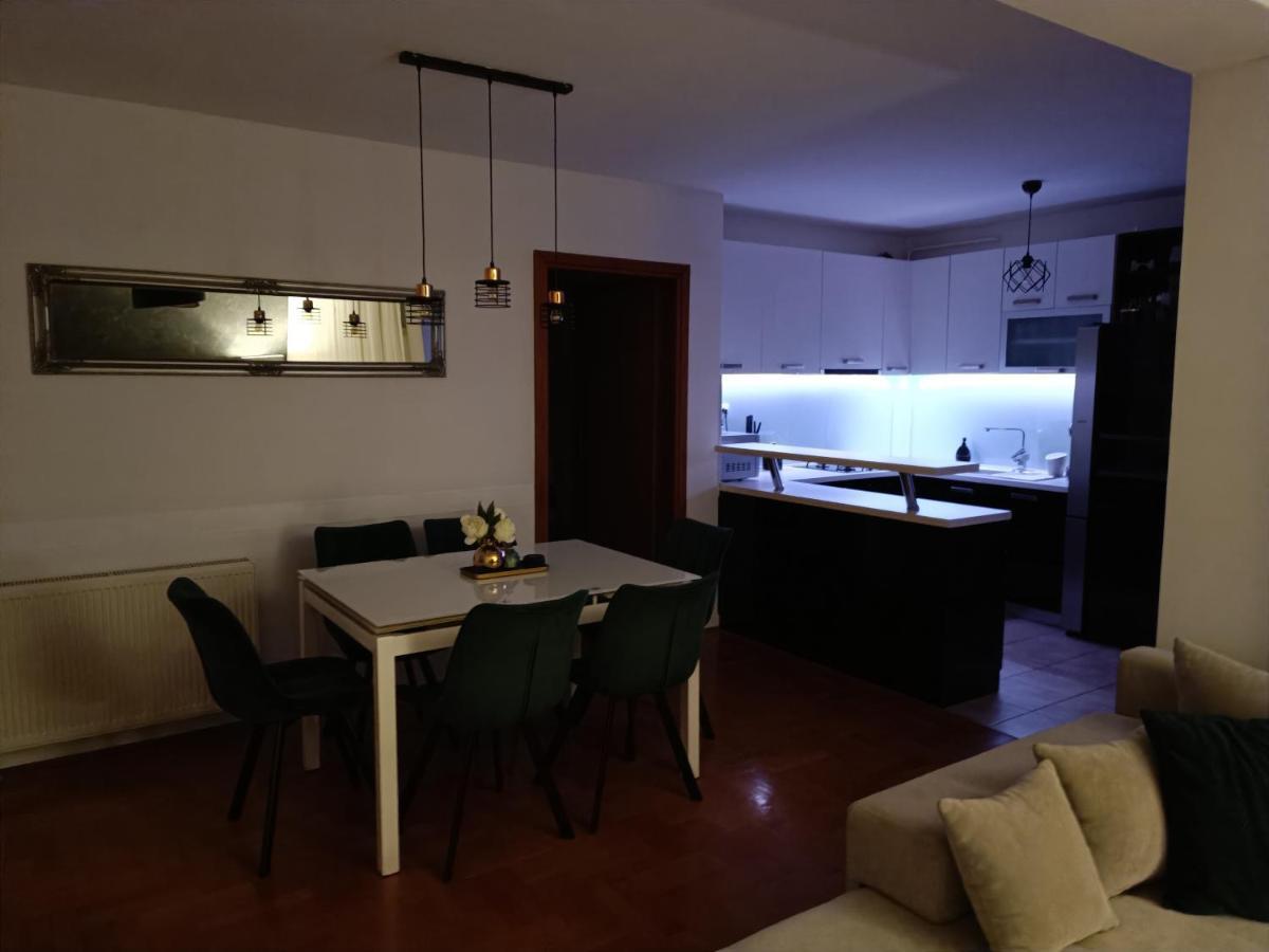 Arena Apartment Осиек Екстериор снимка