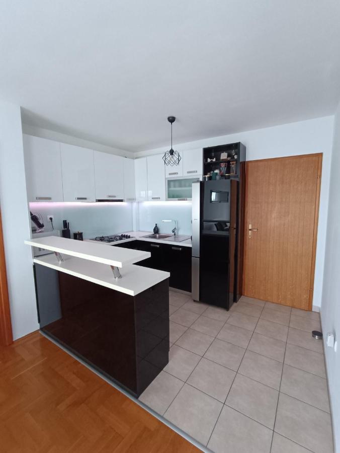 Arena Apartment Осиек Екстериор снимка